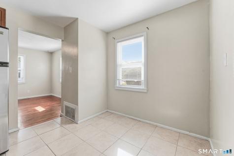 92 Seaman Circle Manchester CT 06040