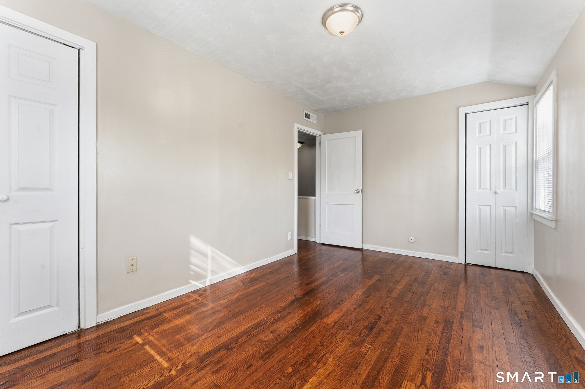 92 Seaman Circle Manchester CT 06040