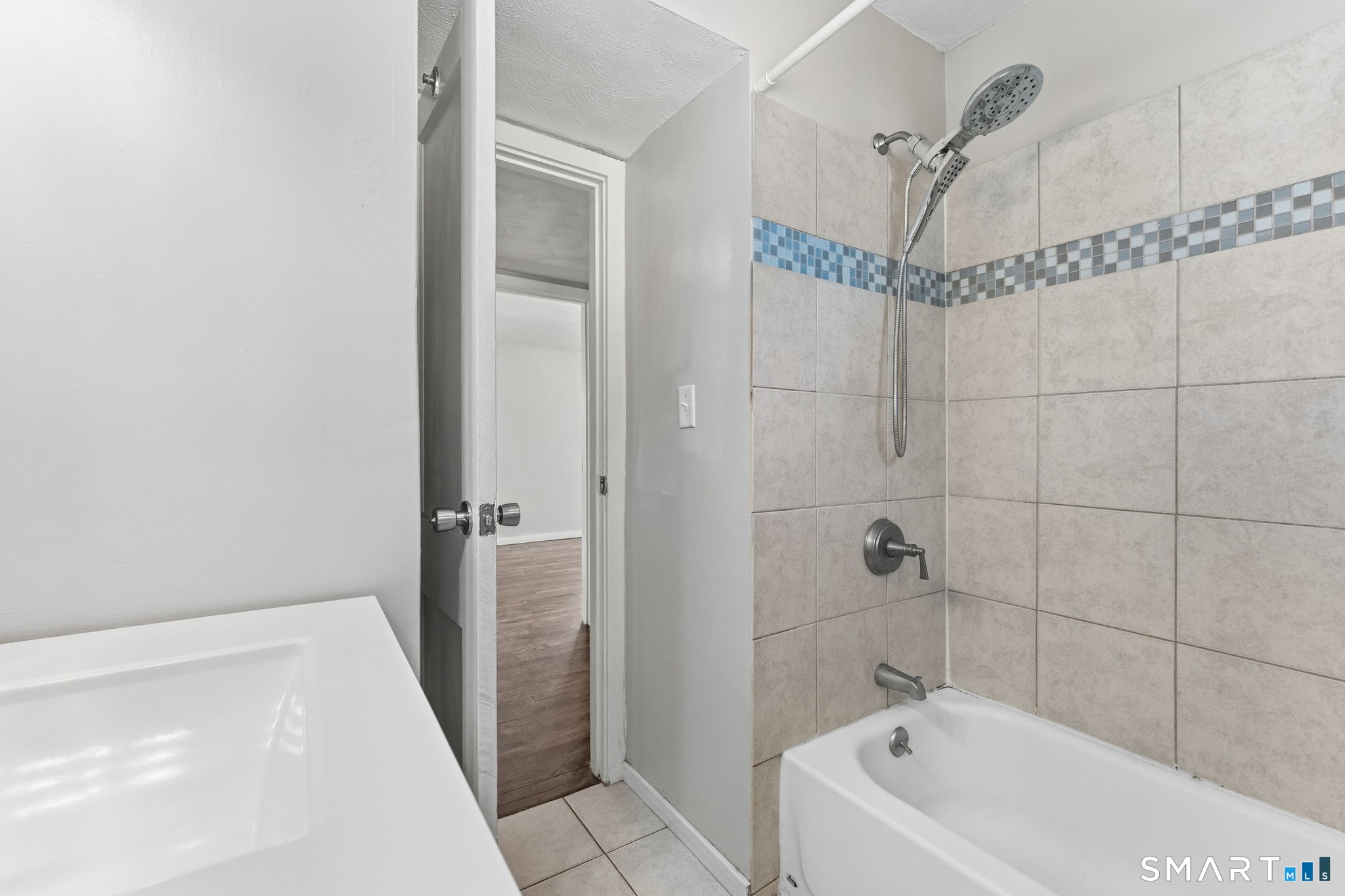 92 Seaman Circle Manchester CT 06040