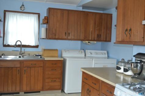 110 Columbus Avenue East Lyme CT 06357