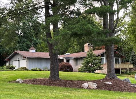 60 Weathervane Drive Easton CT 06612