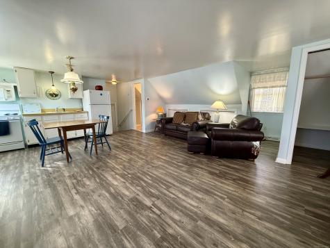 176 Pocono Road Brookfield CT 06804