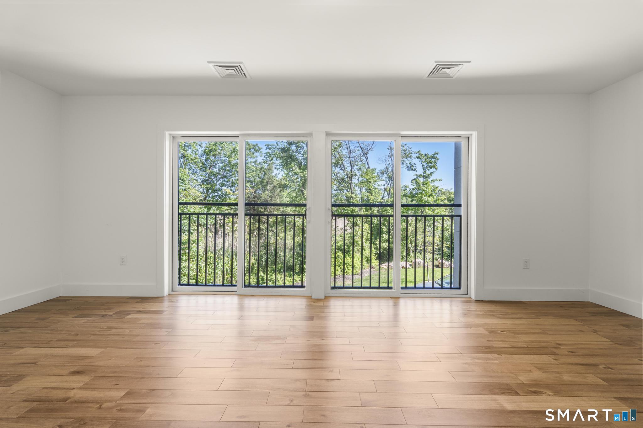 245 East Main Street Branford CT 06405