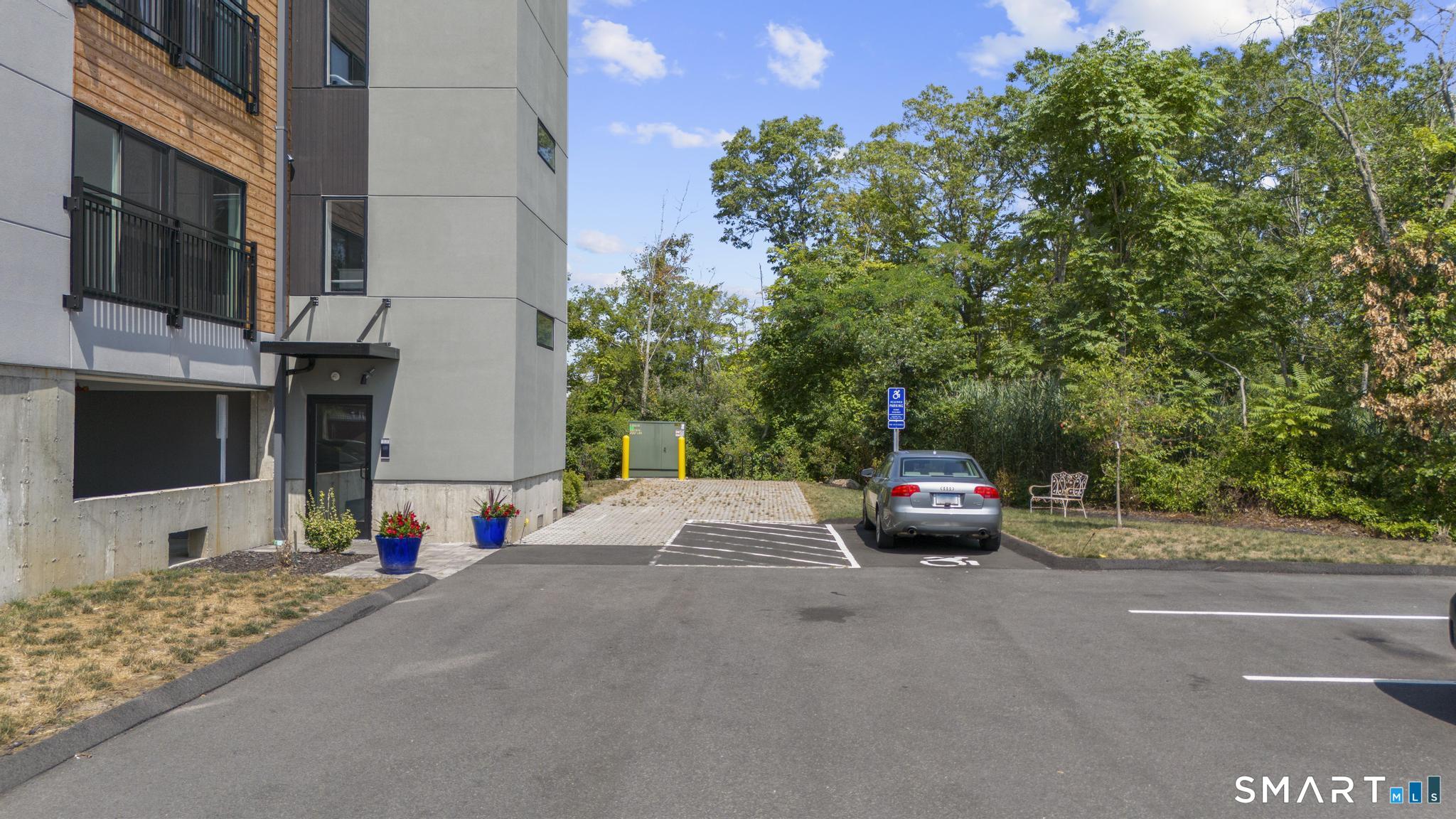 245 East Main Street Branford CT 06405