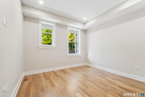 8 Husted Lane New Canaan CT 06840