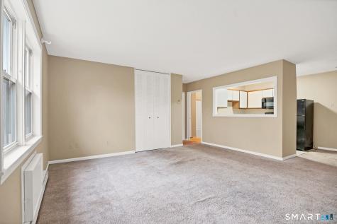 111 Niles Hill Road New London CT 06357