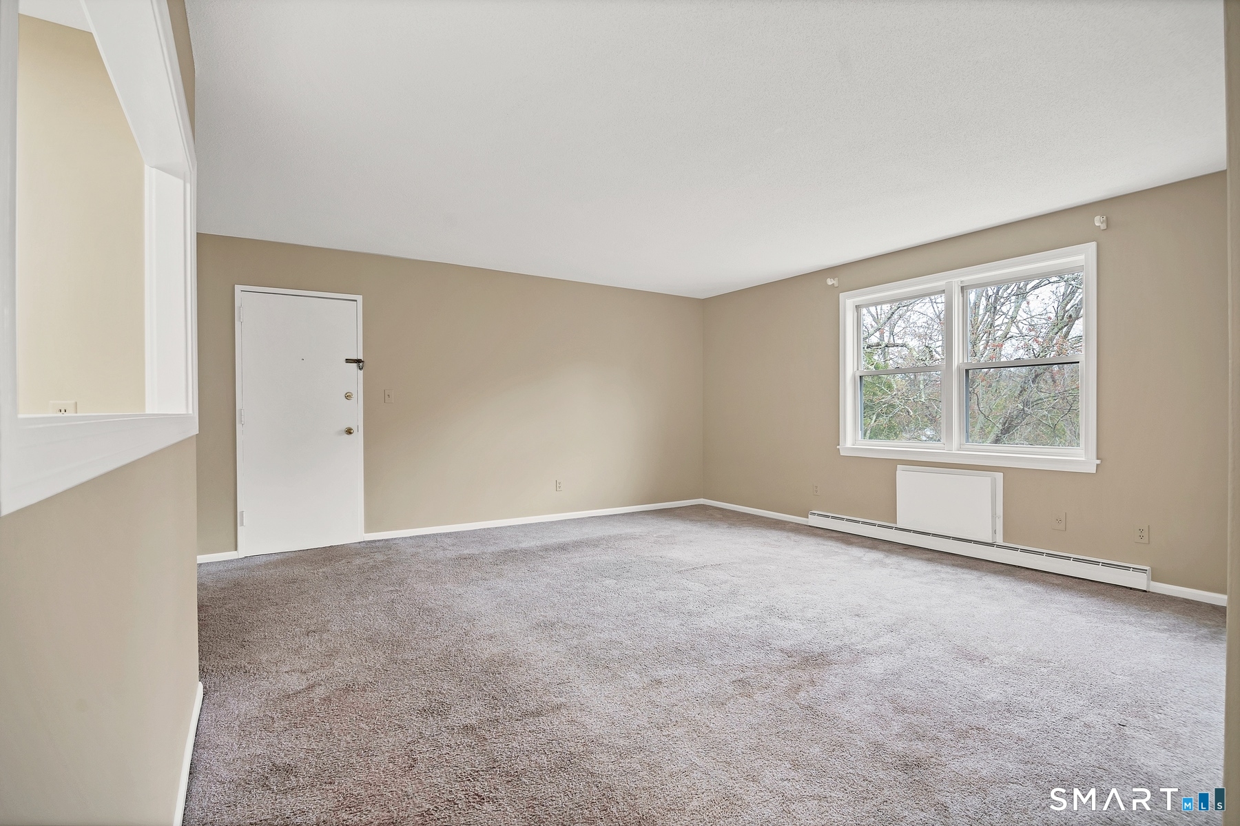 111 Niles Hill Road New London CT 06357