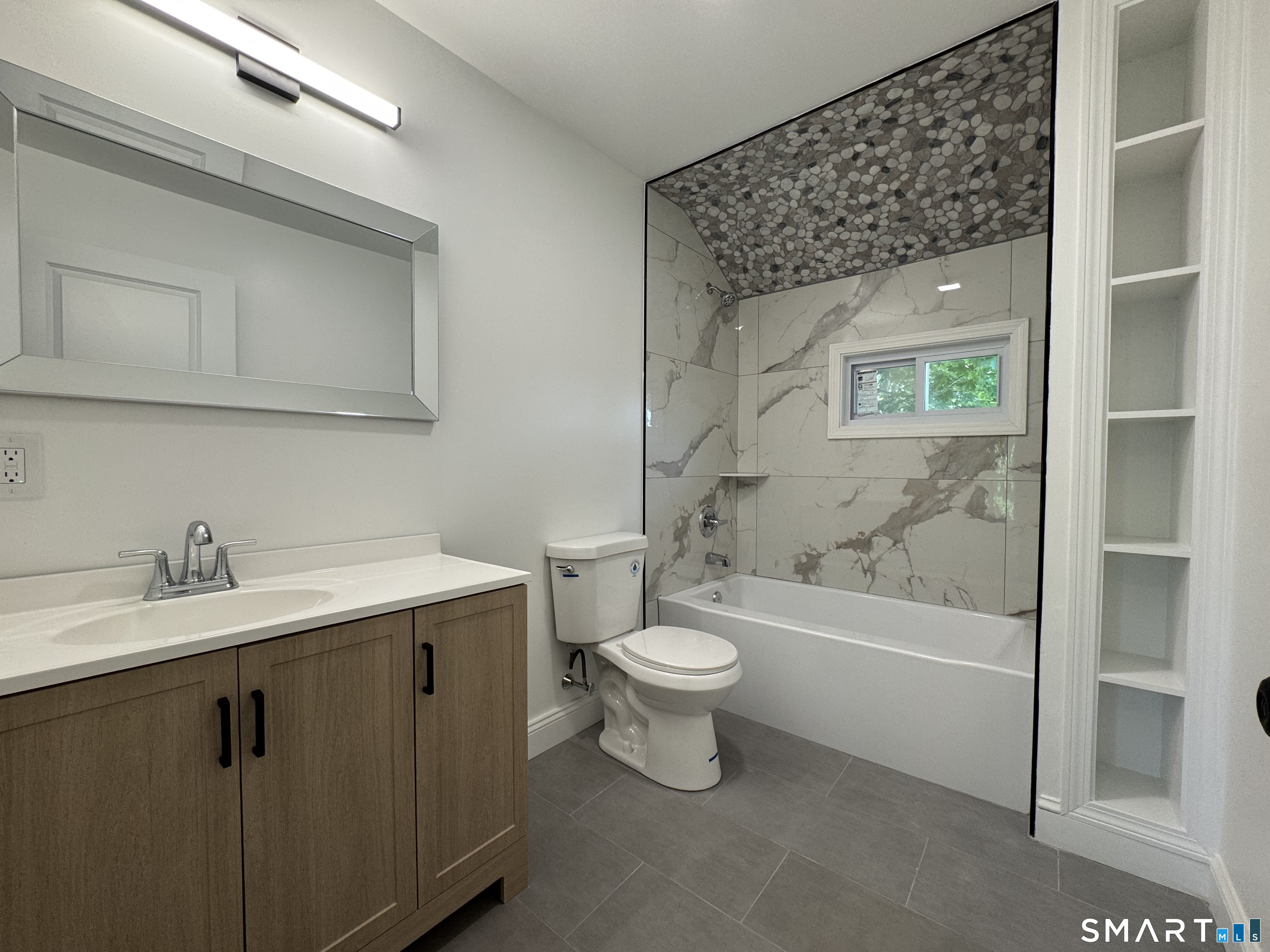 251 West Main Street Milford CT 06460