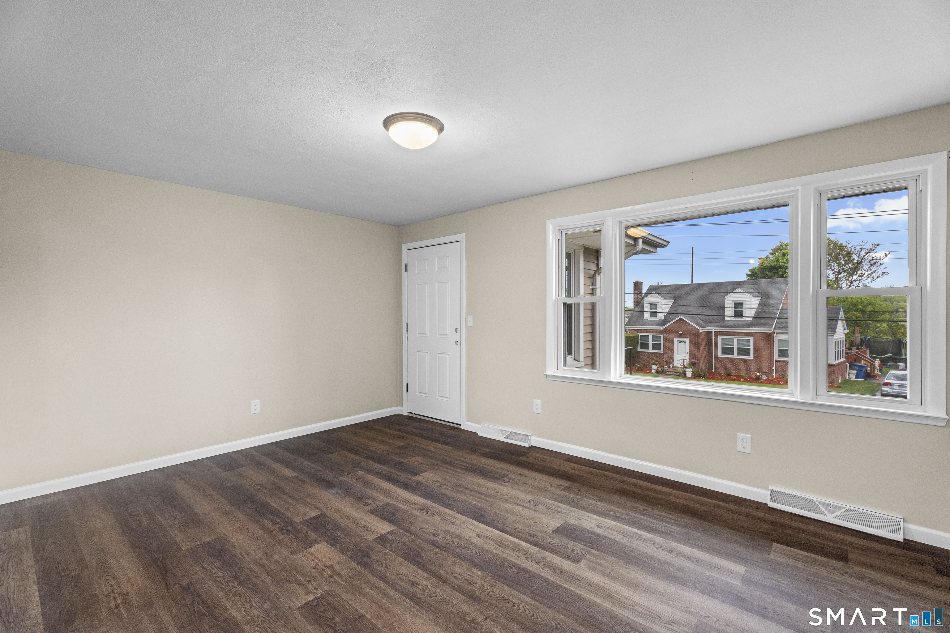 194 South End Road New Haven CT 06515