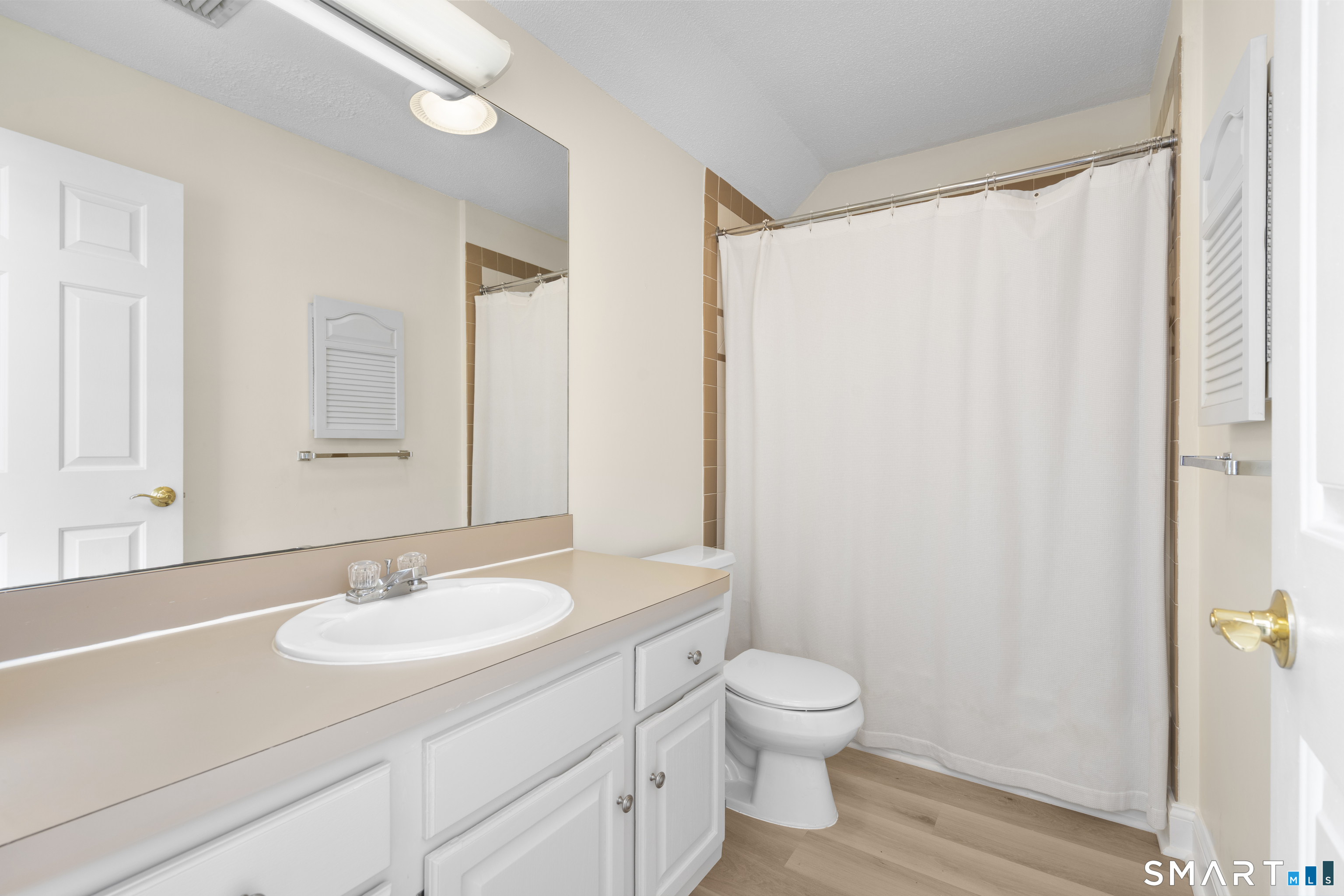 68 Wilton Crest Wilton CT 06897