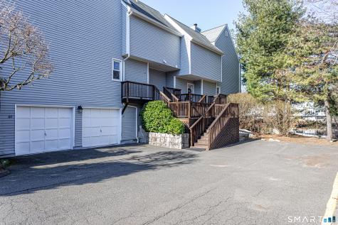 68 Wilton Crest Wilton CT 06897