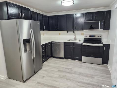 109 Blackstone Village Meriden CT 06450