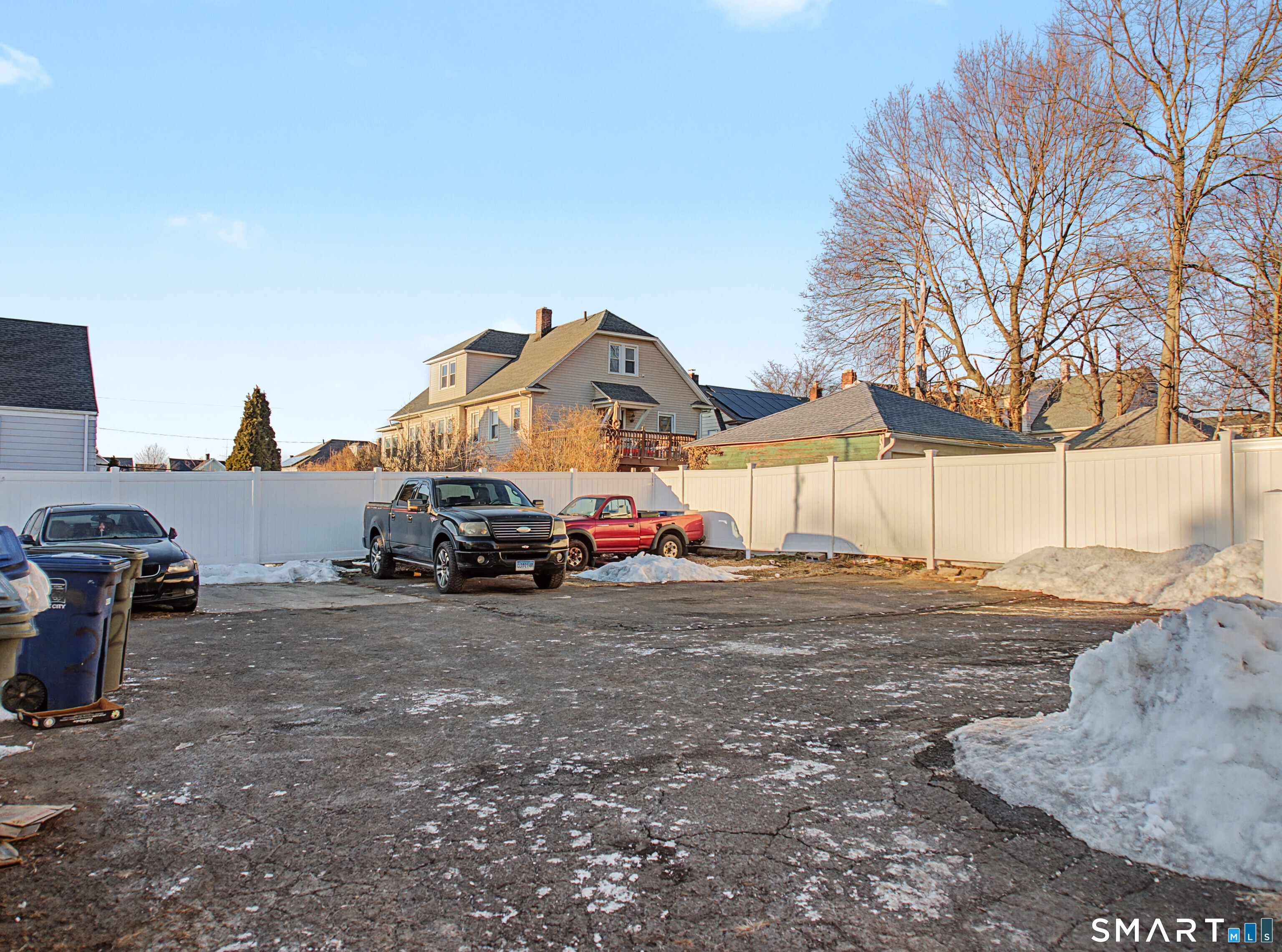 1872 North Avenue Bridgeport CT 06604