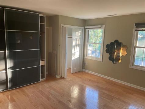 22 Morehouse Lane Norwalk CT 06850