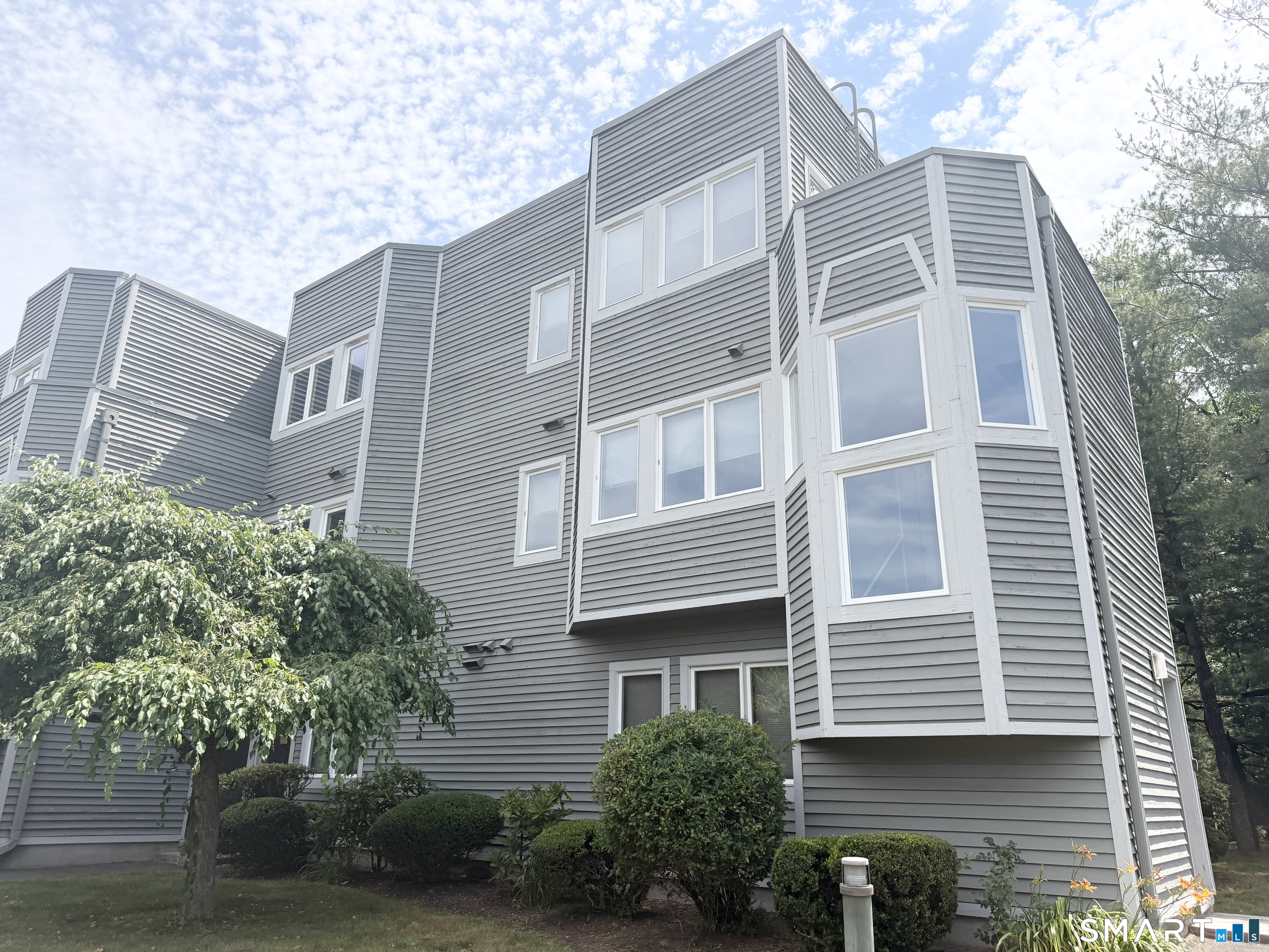 1414 Whitney Avenue Hamden CT 06517