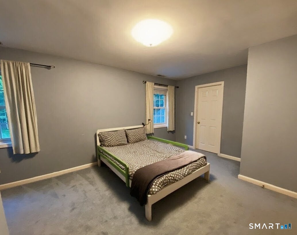 12 Carriage Hill Road Woodbridge CT 06525