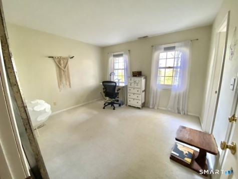 12 Carriage Hill Road Woodbridge CT 06525