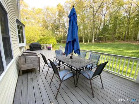 12 Carriage Hill Road Woodbridge CT 06525