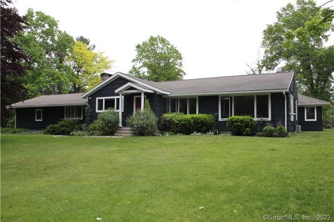 17 Aunt Park Lane Newtown CT 06470