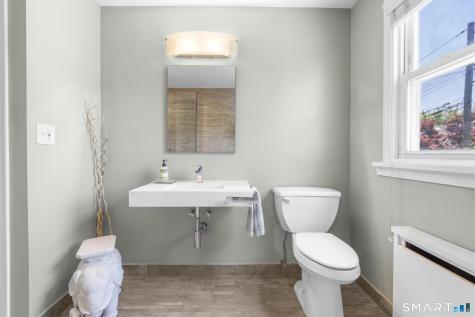 71 Belmont Street Fairfield CT 06824
