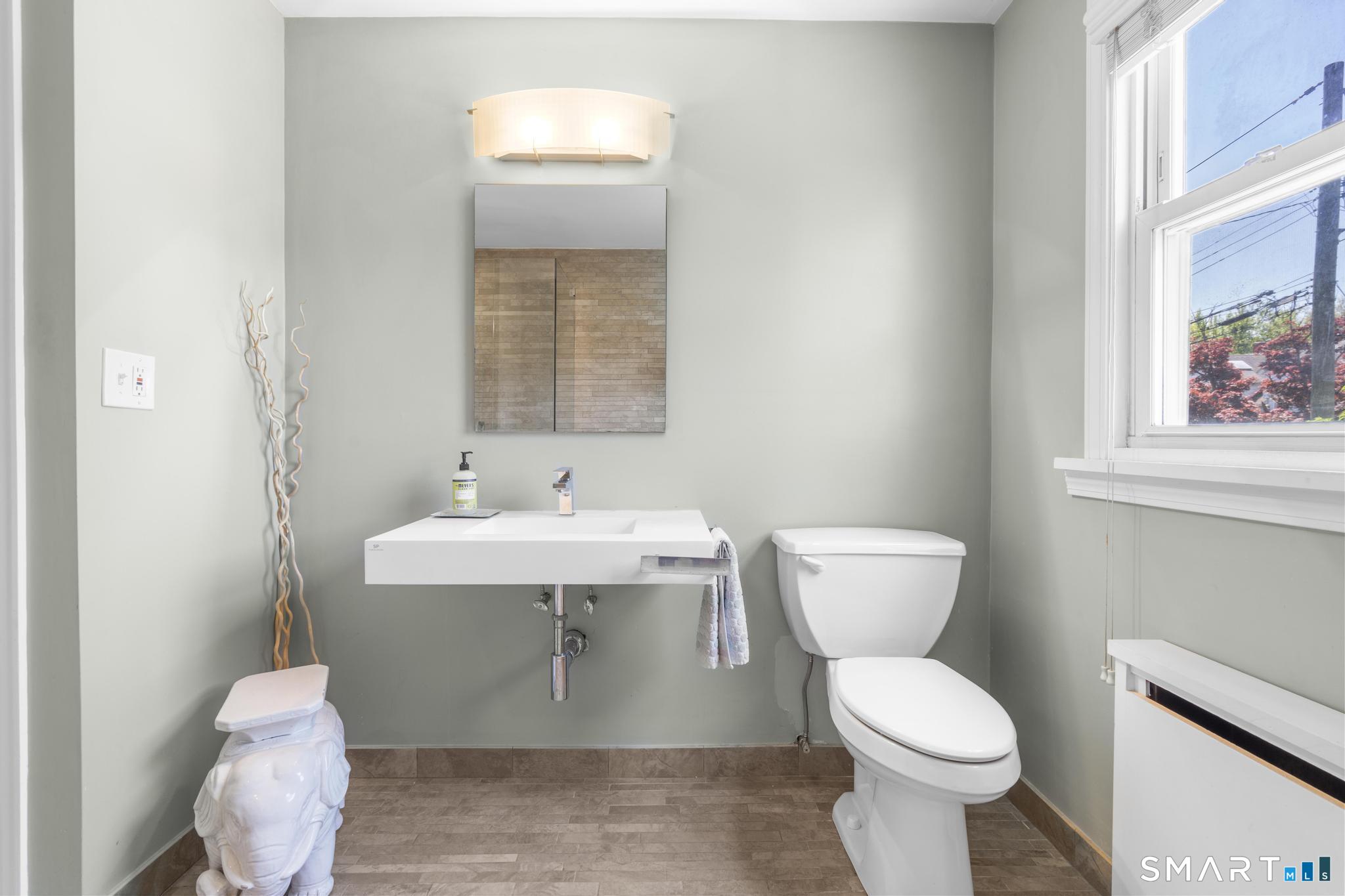 71 Belmont Street Fairfield CT 06824