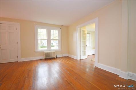 86 Main Street Newtown CT 06470
