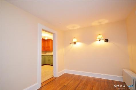 86 Main Street Newtown CT 06470