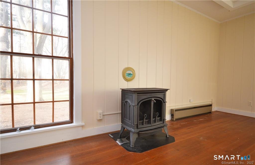 86 Main Street Newtown CT 06470