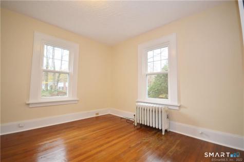 86 Main Street Newtown CT 06470