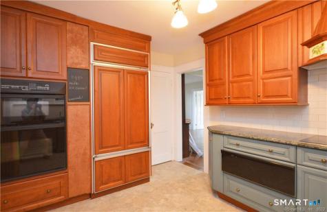 86 Main Street Newtown CT 06470