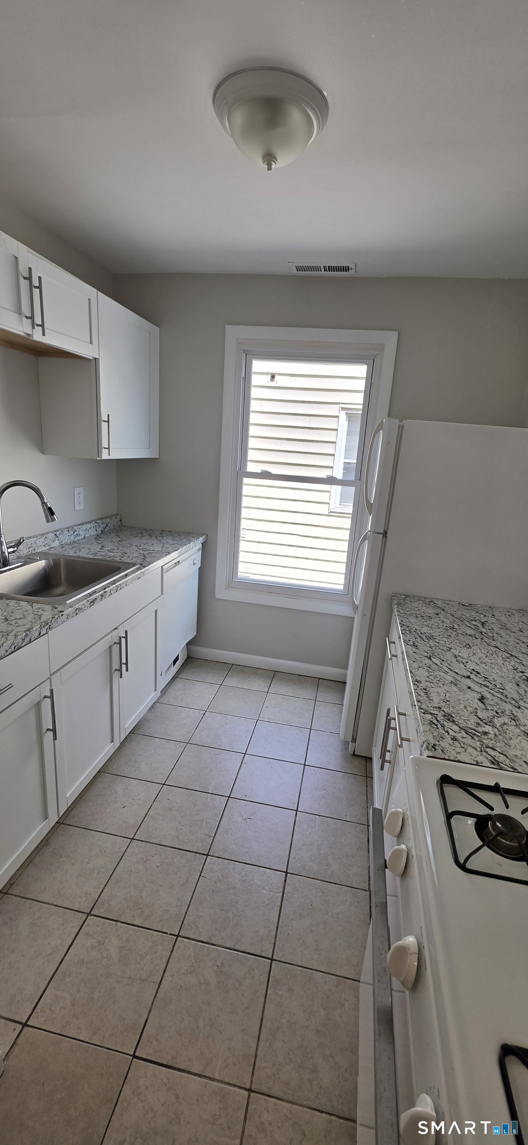 736 Savin Avenue West Haven CT 06516