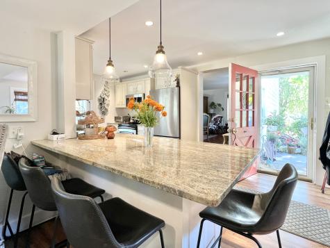 Darien CT 06820