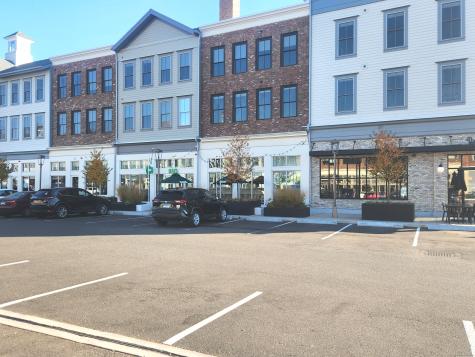 Darien CT 06820
