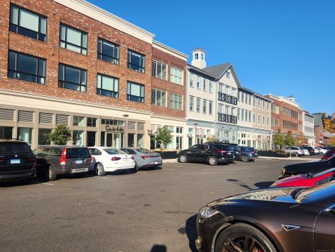 Darien CT 06820
