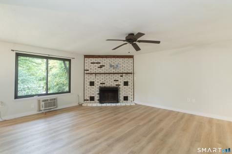 50 Quidnet Court Guilford CT 06437