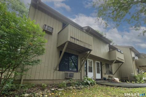 50 Quidnet Court Guilford CT 06437