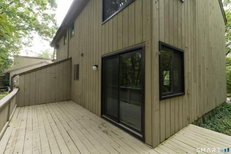 50 Quidnet Court Guilford CT 06437