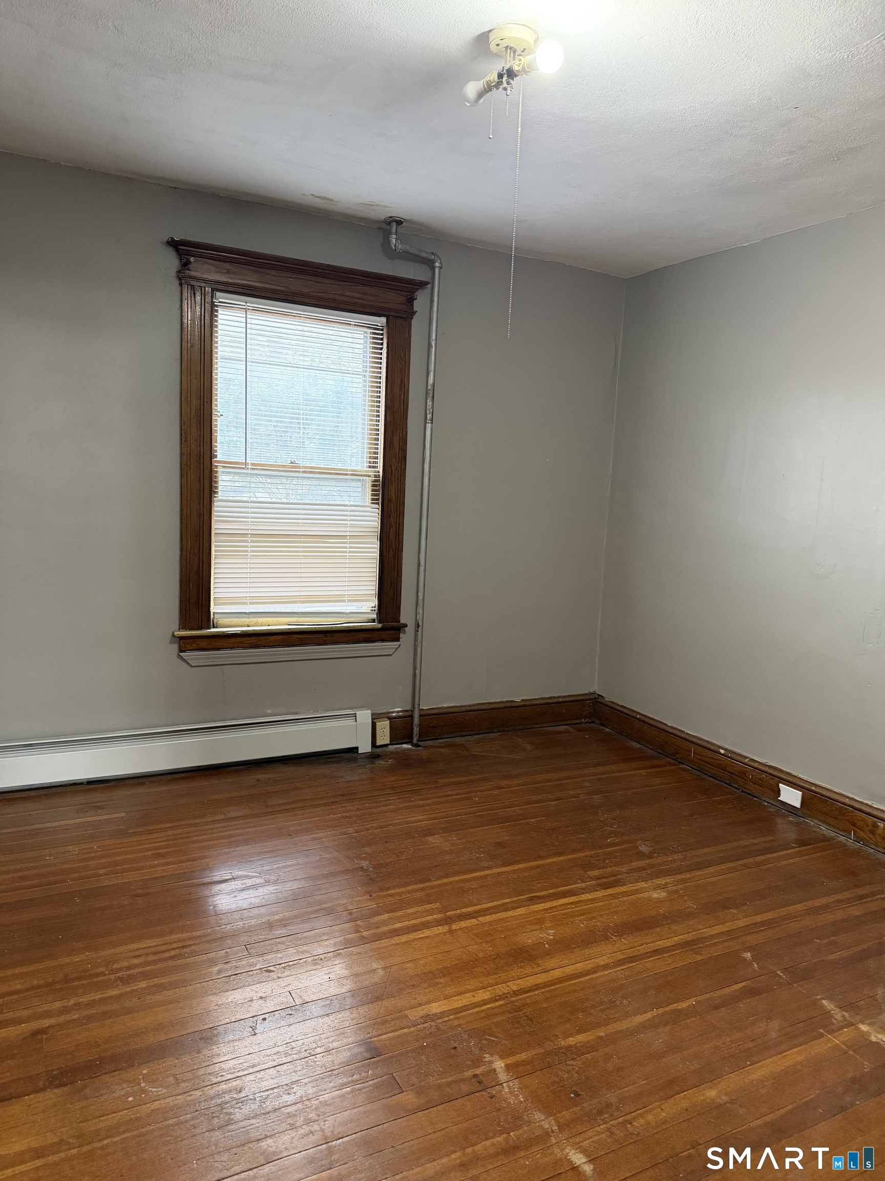 16 Saint Lawrence Street Manchester CT 06040