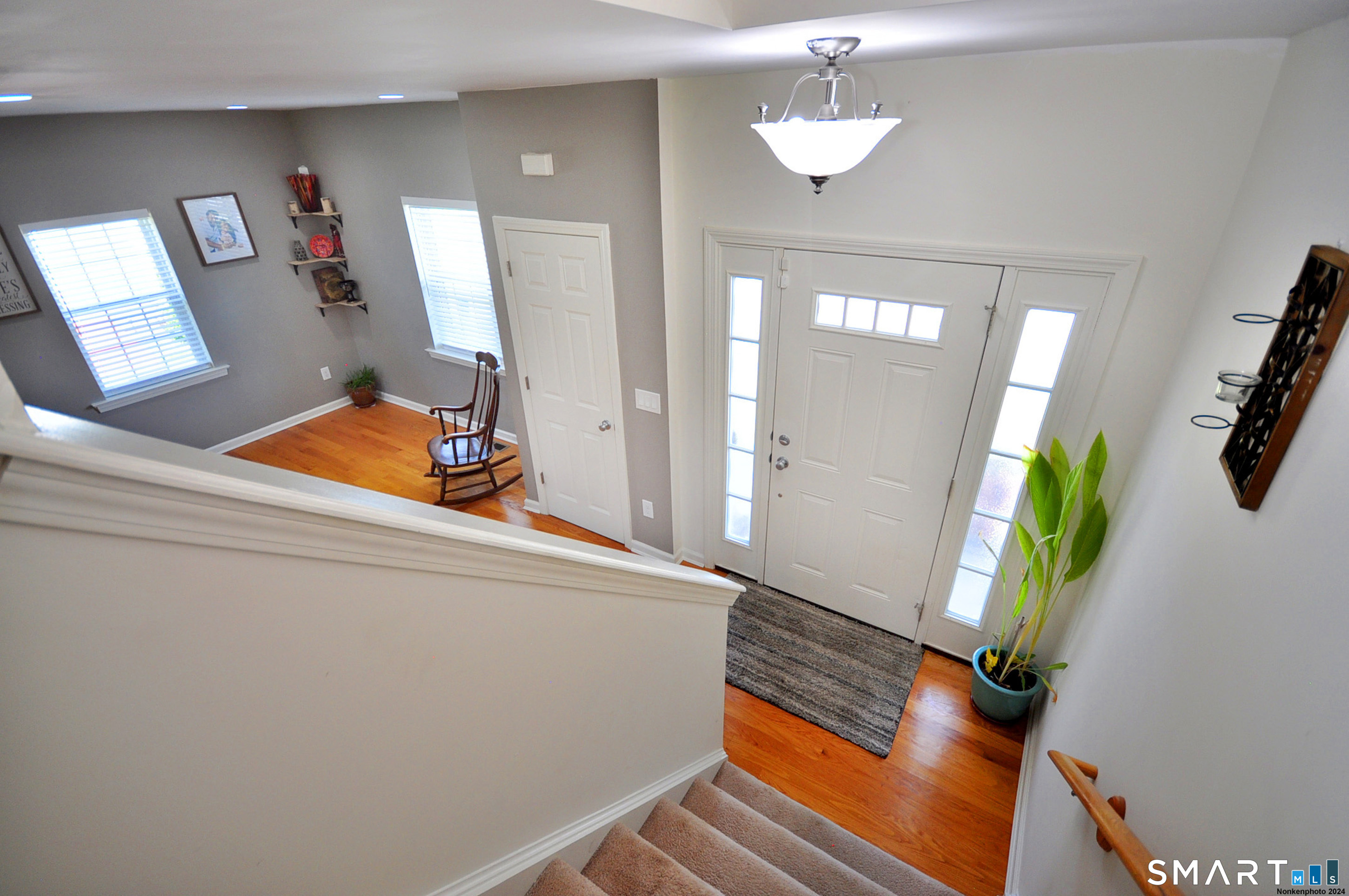81 Windermere Village R Road Ellington CT 06029
