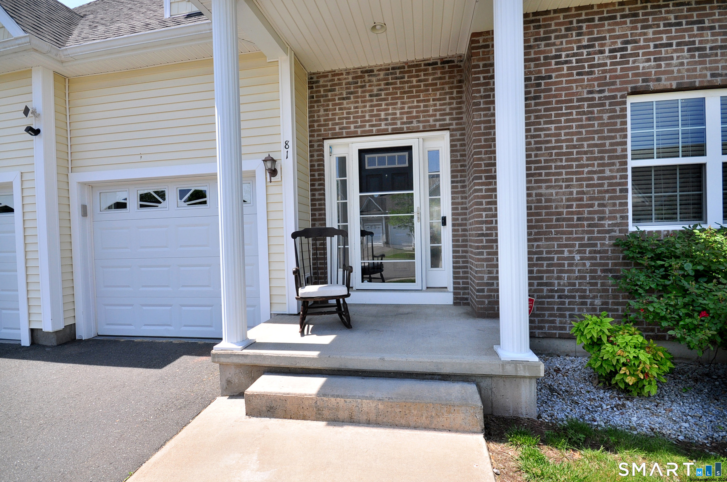 81 Windermere Village R Road Ellington CT 06029