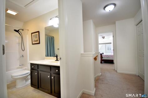81 Windermere Village R Road Ellington CT 06029