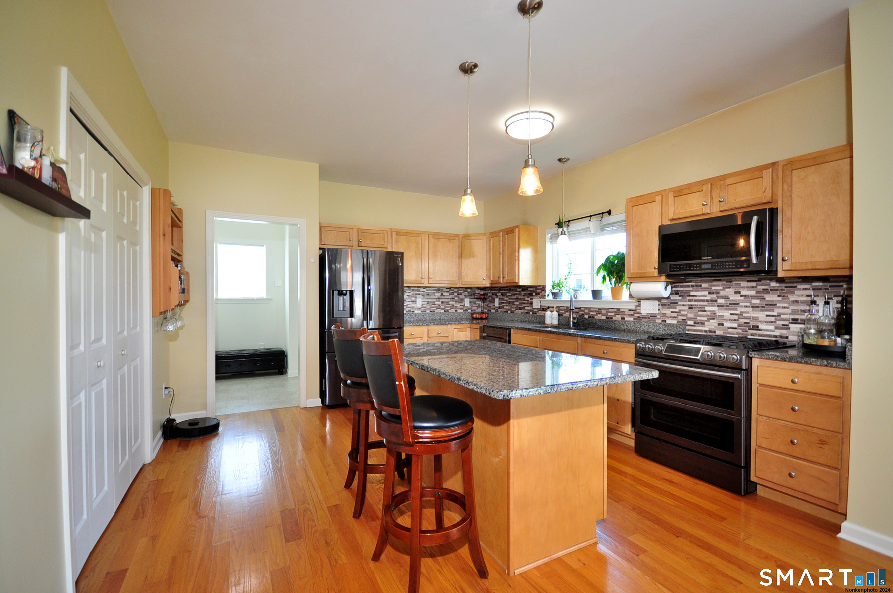 81 Windermere Village R Road Ellington CT 06029