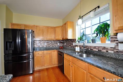 81 Windermere Village R Road Ellington CT 06029