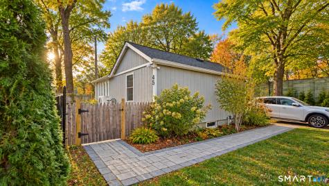 53 Maple Street Darien CT 06820