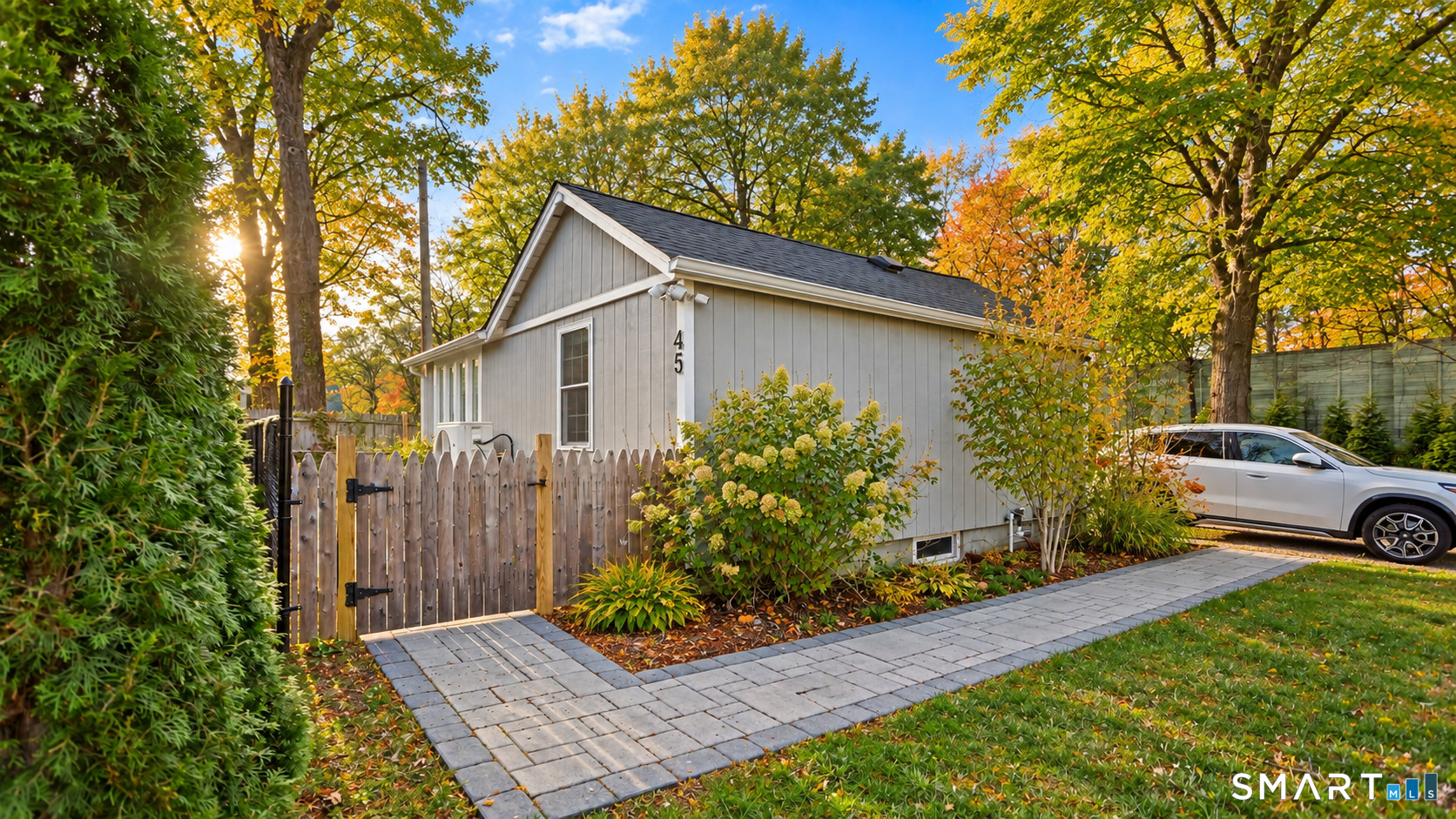 53 Maple Street Darien CT 06820