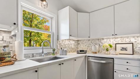 53 Maple Street Darien CT 06820