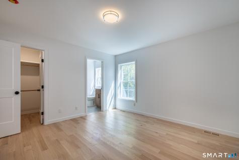 330 Pleasantview Avenue Bridgeport CT 06606