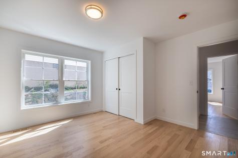 330 Pleasantview Avenue Bridgeport CT 06606