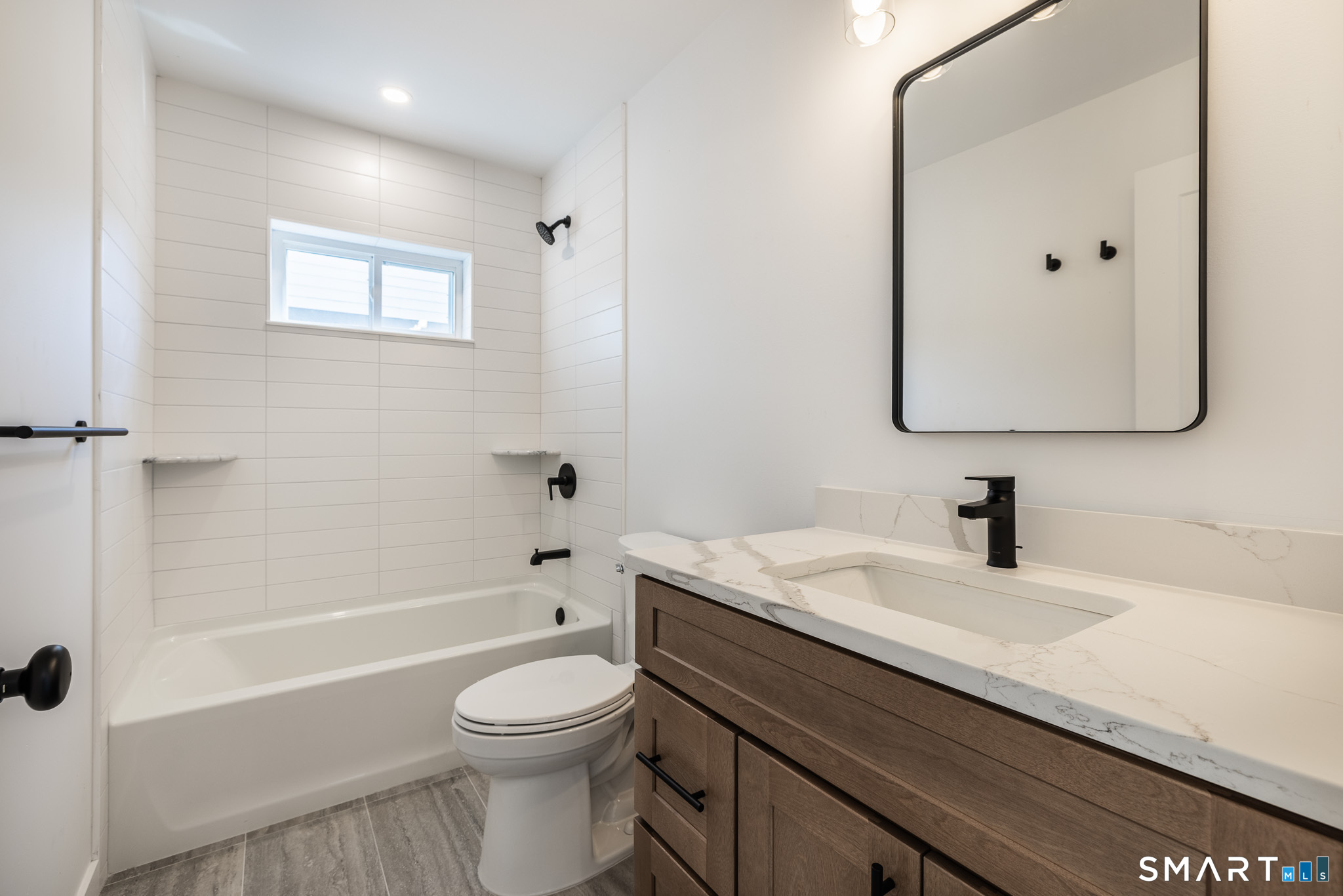 330 Pleasantview Avenue Bridgeport CT 06606