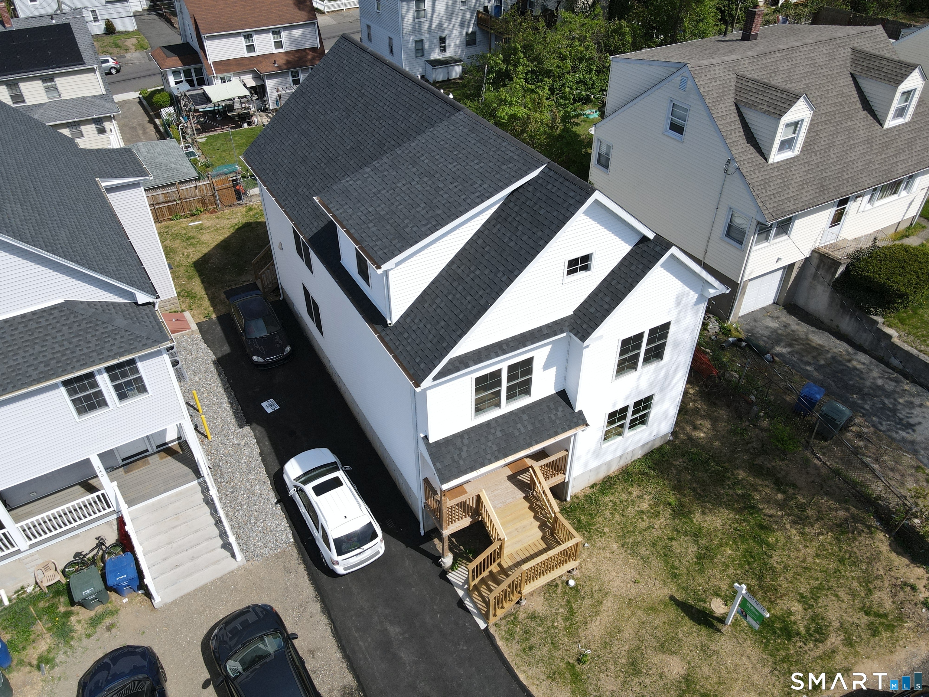 330 Pleasantview Avenue Bridgeport CT 06606